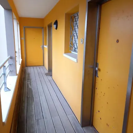 Face A La By Corinne * メール・レ・バン