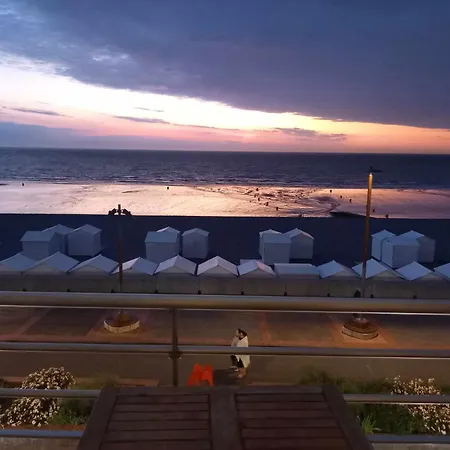 Un Balcon Sur La Mer By Corinne Mers-les-Bains