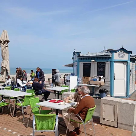 Apartment Un Balcon Sur La Mer By Corinne Mers-les-Bains